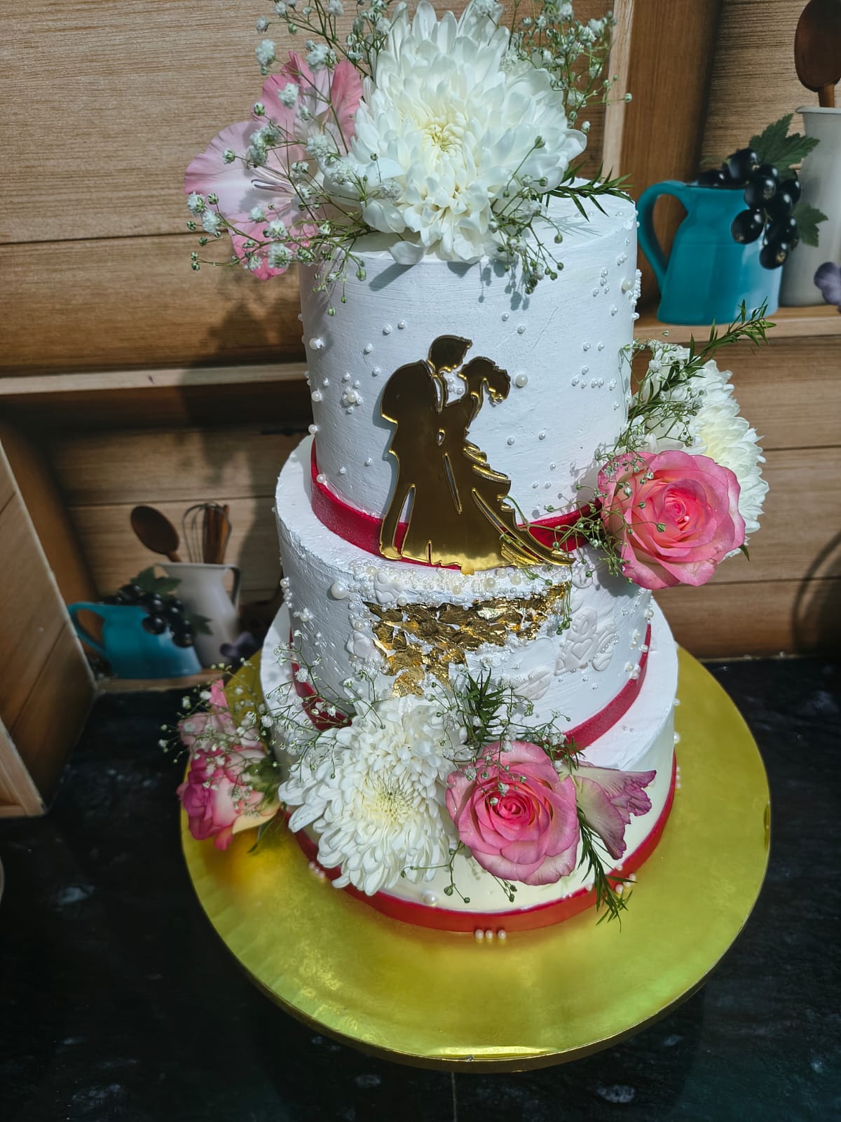 Classic vanilla cake